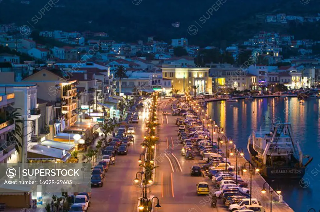 GREECE-Northeastern Aegean Islands-SAMOS-Vathy (Samos Town): View along Themistokleous Sofuli Street / Evening