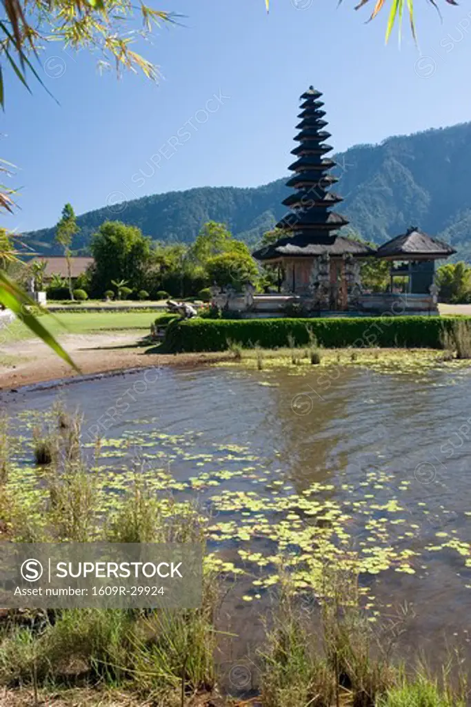 Pagoda, Lake Bratan, Bali, Indonesia