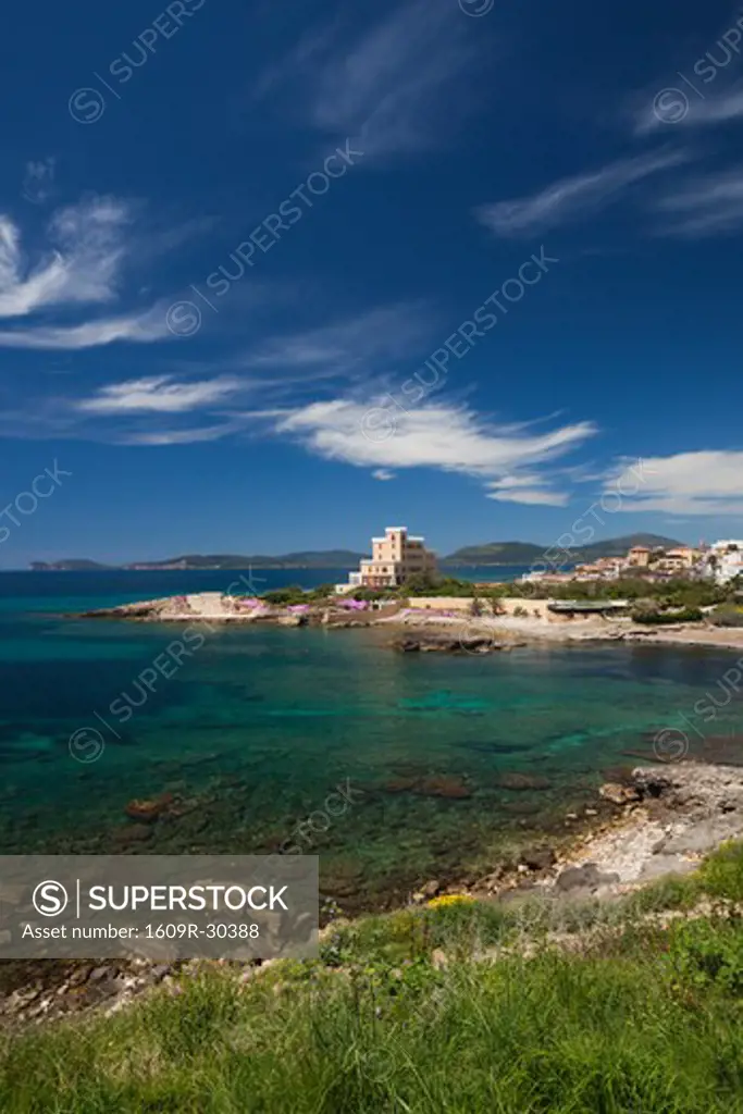 Italy, Sardinia, Western Sardinia, Alghero, Rada di Alghero bay and Villa Las Tronas hotel