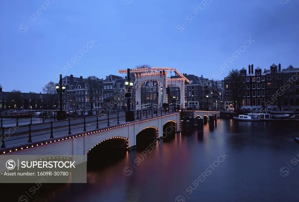 Magere Brug (Skinny Bridge), Amsterdam, Holland