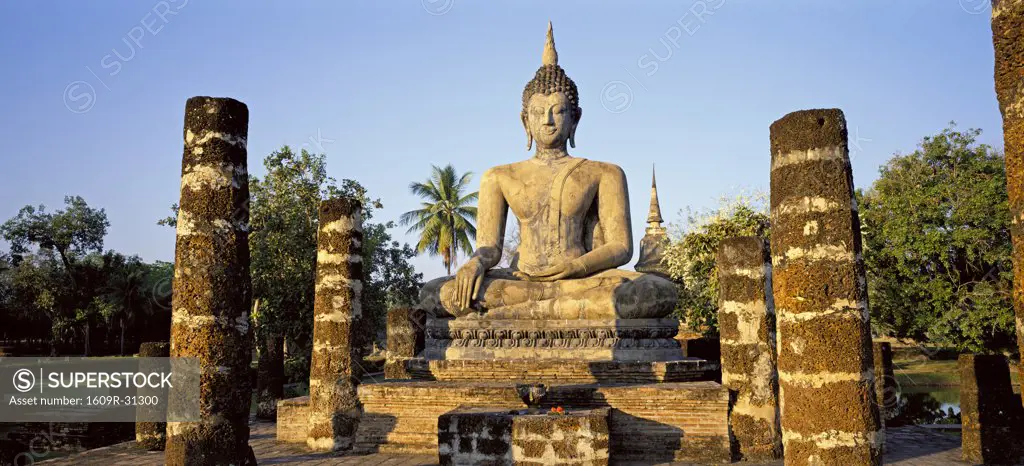 Seated Buddha, Old Sukothai/Muang Kao, Sukothai, Thailand