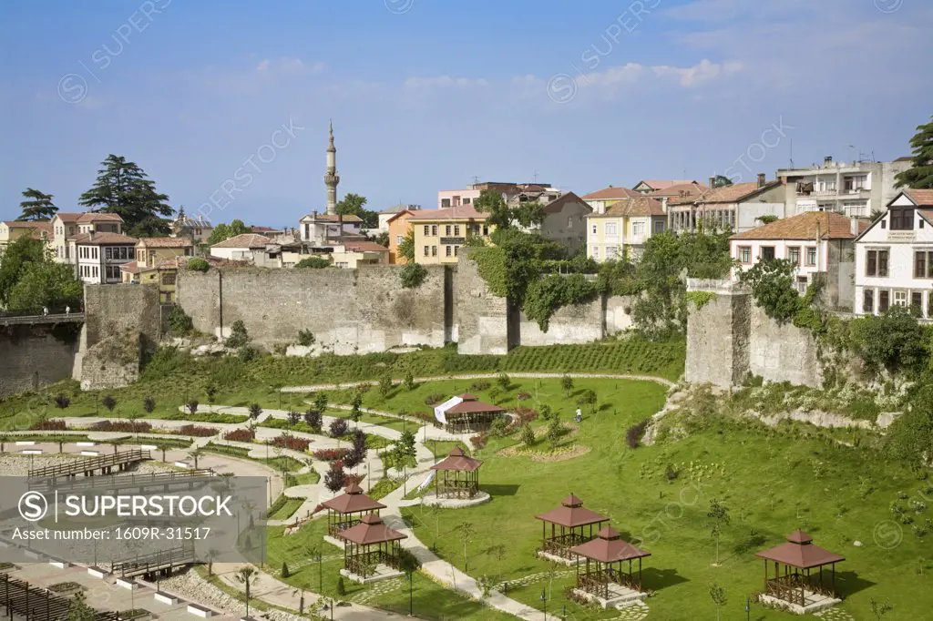 Turkey, Black Sea Coast, Trabzon, Ortahisar, Landscaped garden near old city walls