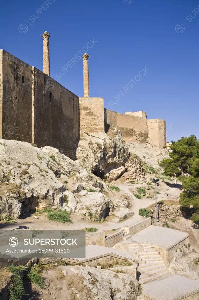 Turkey, Eastern Turkey, Sanliurfa - Urfa, Sanliurfa castle, Pair of Columns know as the Throne of Nemrut