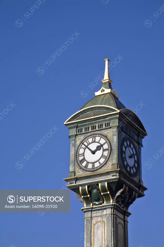 Endland, West Midlands, Birmingham, Jewellery Quarter, Chamberlain Clock erected in 1903