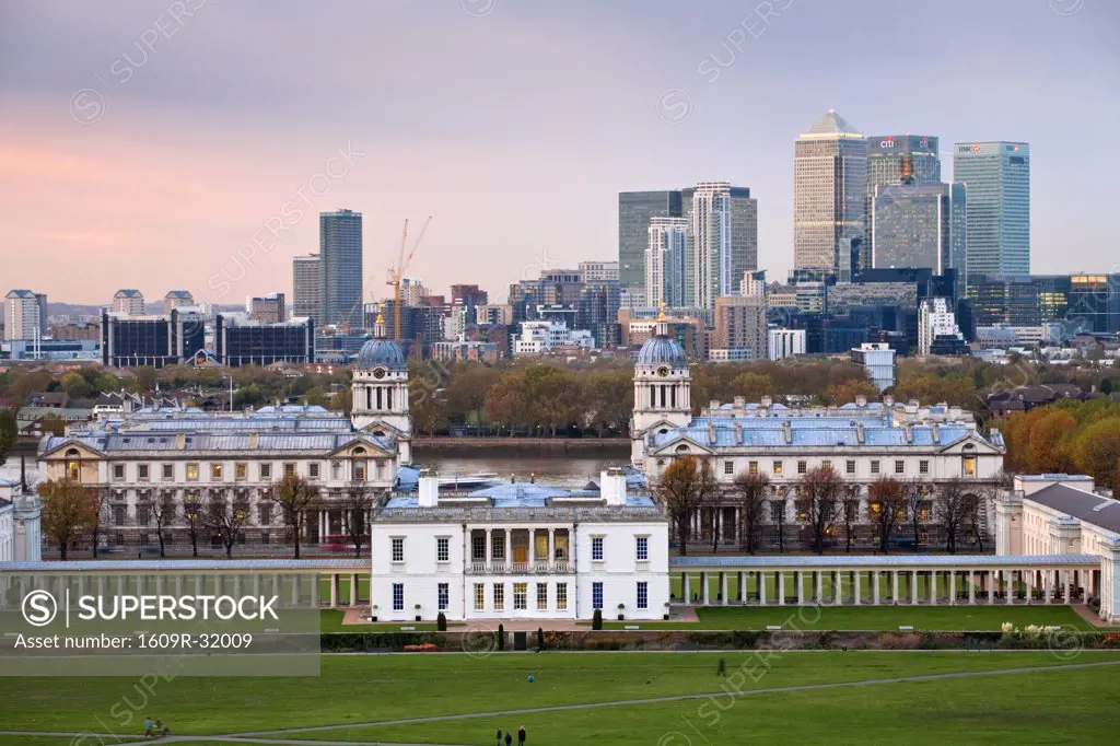 England, London, Greenwich, Royal Greenwich Park, National Maritime Musuem, and Canary Wharf