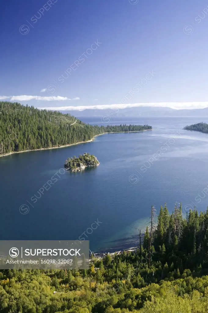 Emerald Bay, Lake Tahoe, Sierra Nevada, California, USA