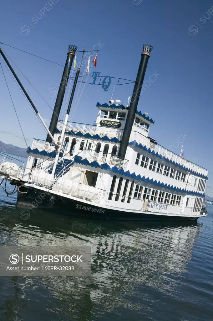 Tour Boat 'Tahoe Queen', Lake Tahoe, Sierra Nevada, California, USA