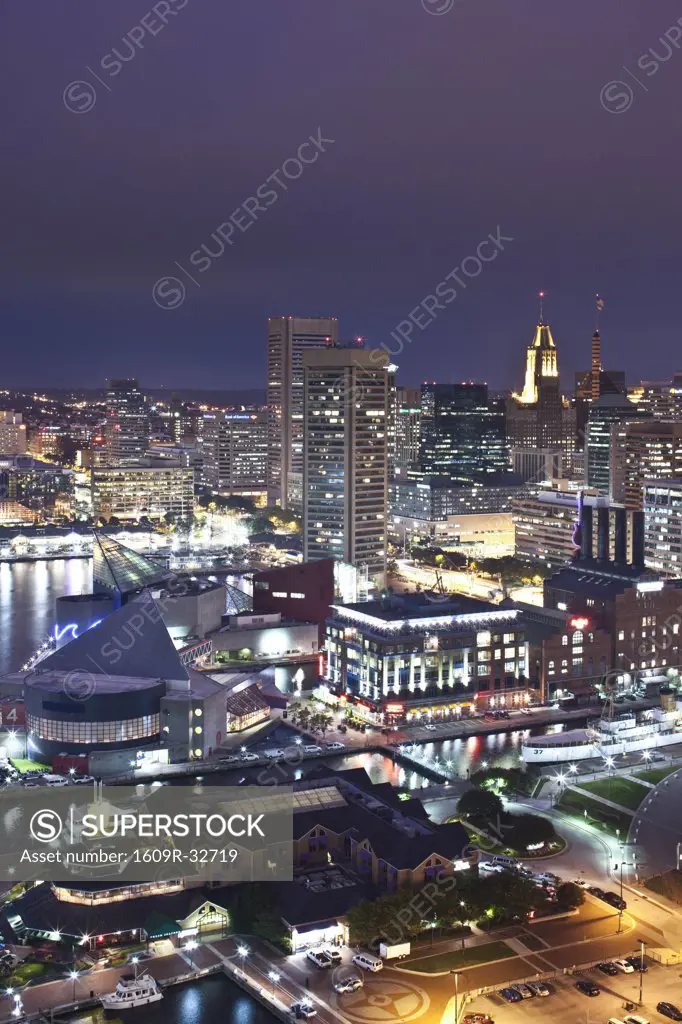 USA, Maryland, Baltimore, Inner Harbor and Harbor East, high angle view from Marriott Baltimore Hotel, evening