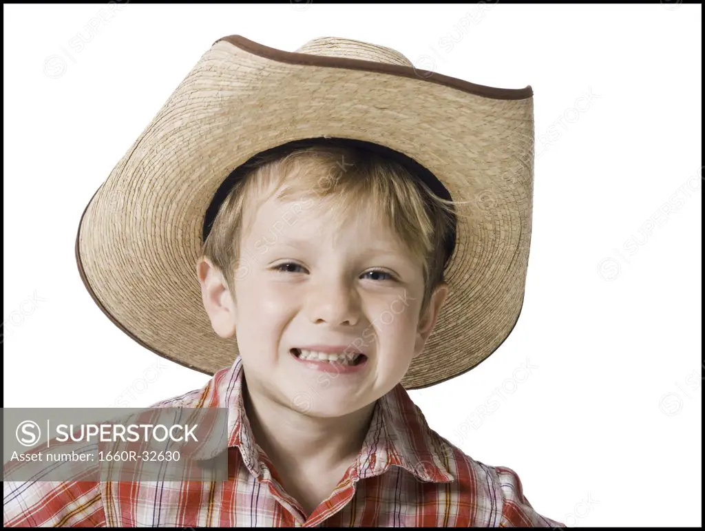 Boy with cowboy hat