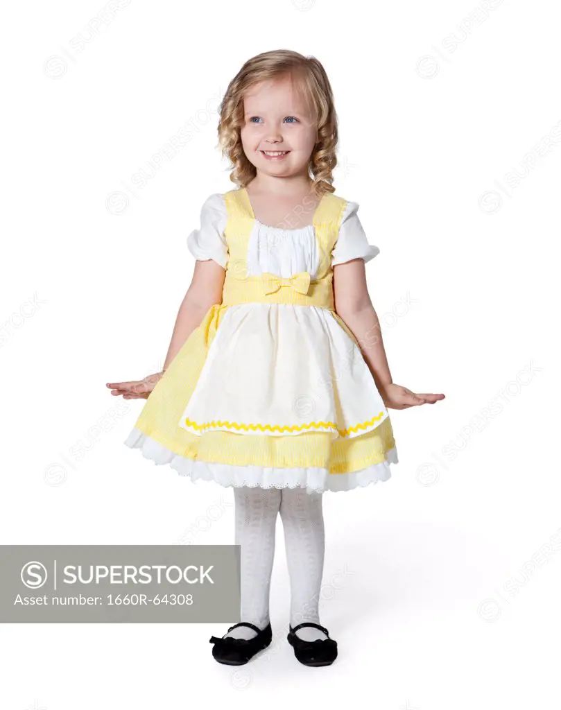 Girl (2-3) in Goldilocks costume for Halloween