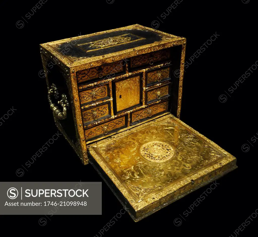 Gilt bronze casket made from various woods. Dated 17th Century