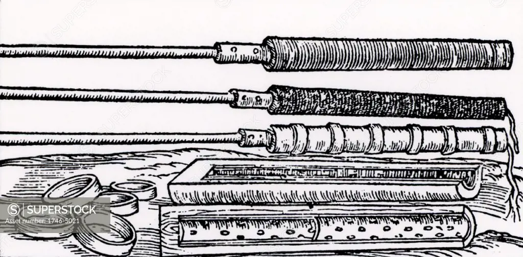 Moulds for making fire tubes.  These were fired from cannon, either at enemy forces or for setting fire to wooden gates.  From De la pirotechnia by Vannoccio Biringuccio (Venice, 1540).  Woodcut.
