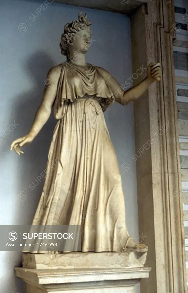 Juno (Hera) wife and sister of Jupiter, Queen of Heaven. Protected women and marriage. Marble statue