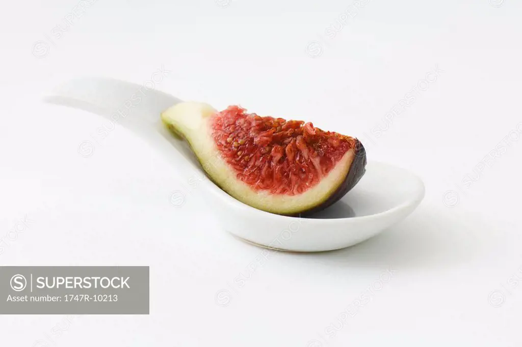 Fig slice on spoon