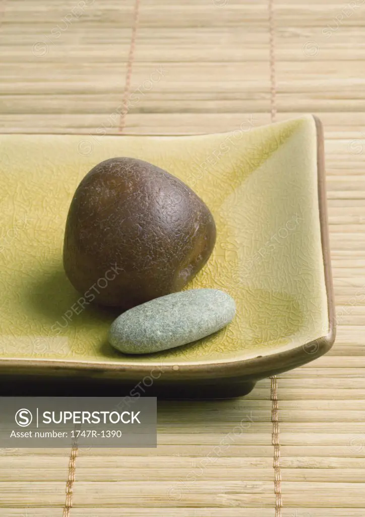 Stones on rectangular dish