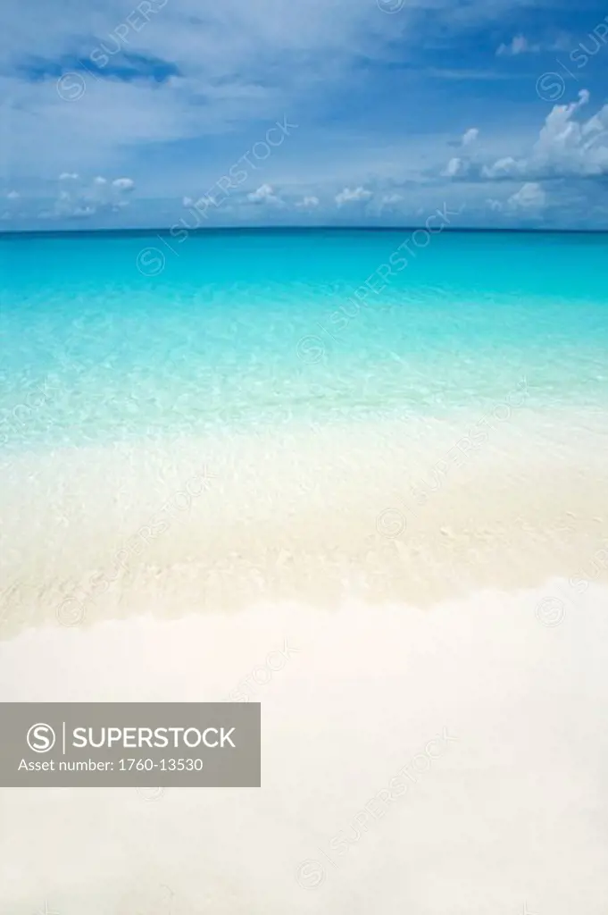 Beautiful white sand beach seascape.