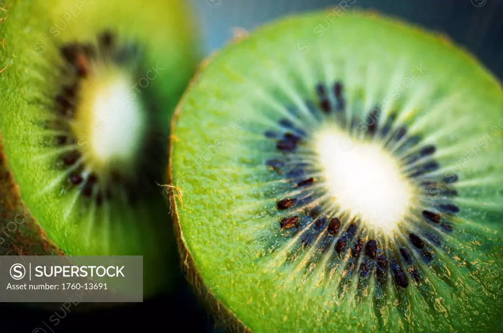 Kiwi fruit halves, Fresh cut.