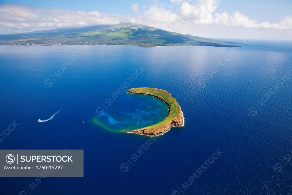 Hawaii, Maui, Molokini, Aerial shot of the islet, view from above.