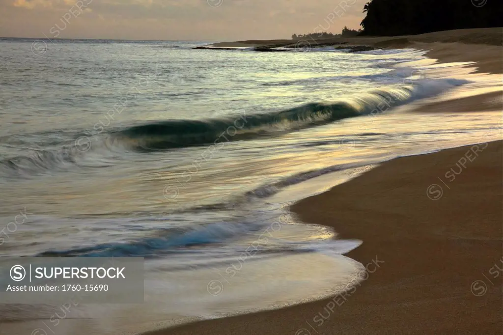 Hawaii, Motion blur of waves crashing on the beach