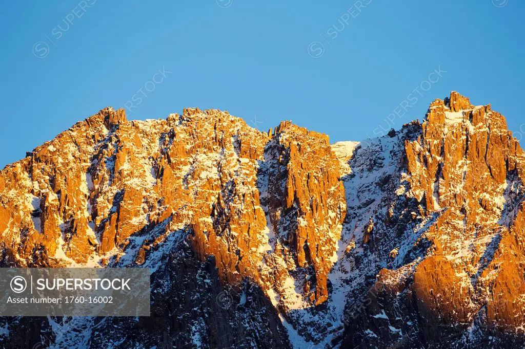 California, Eastern Sierras, Beautiful snow capped mountains at sunrise.