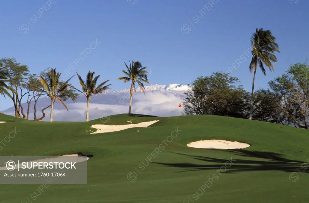 Hawaii, Big Island, Kohala Coast, Mauna Kea beach Hotel Golf Course, sand traps