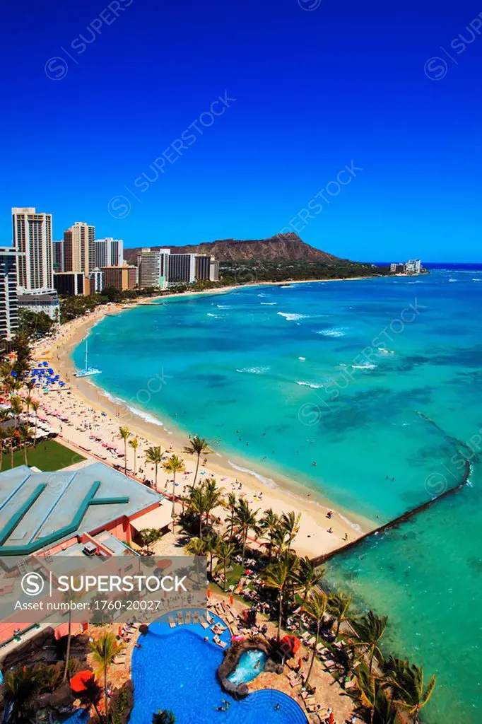 Hawaii, Oahu, View of Waikiki beach, hotels, and diamond head.