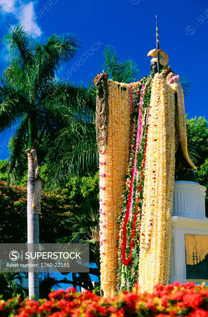 Hawaii, Oahu, Honolulu, King Kamehameha statue draped with leis