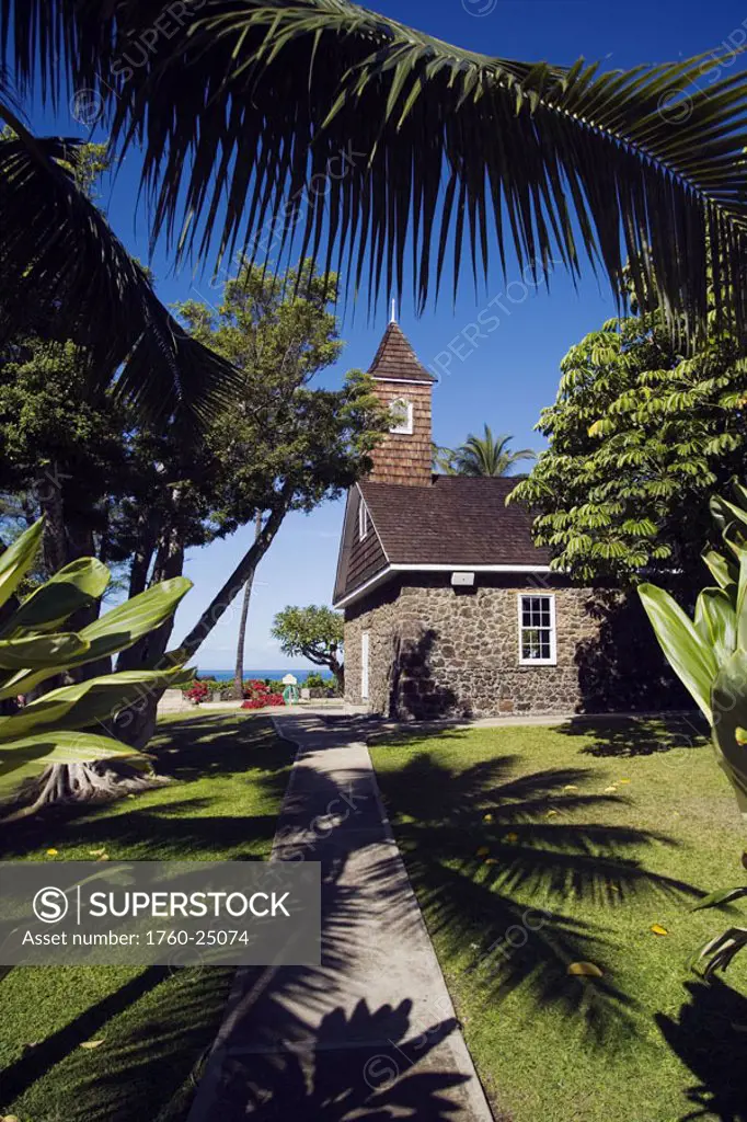 Hawaii, Maui, Makena, Keawala´i Congregational Church, est. 1832, tropical vegetation.