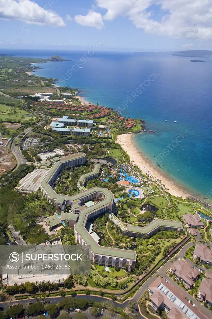 Hawaii, Maui, Wailea Beach and resorts, view from above.