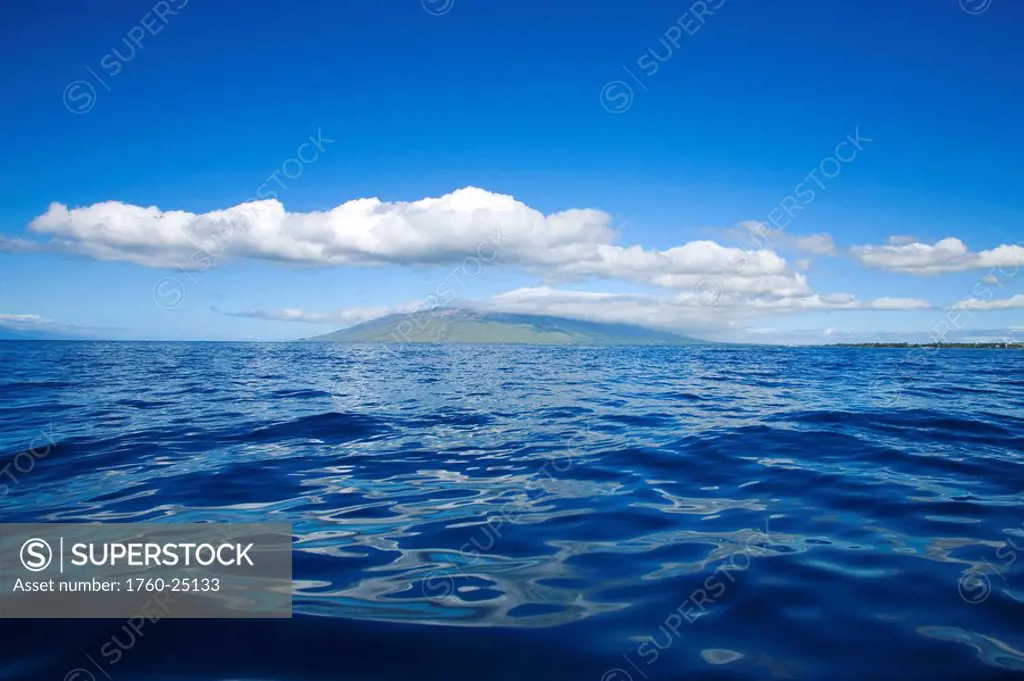Maui, View of the west Maui mountains.
