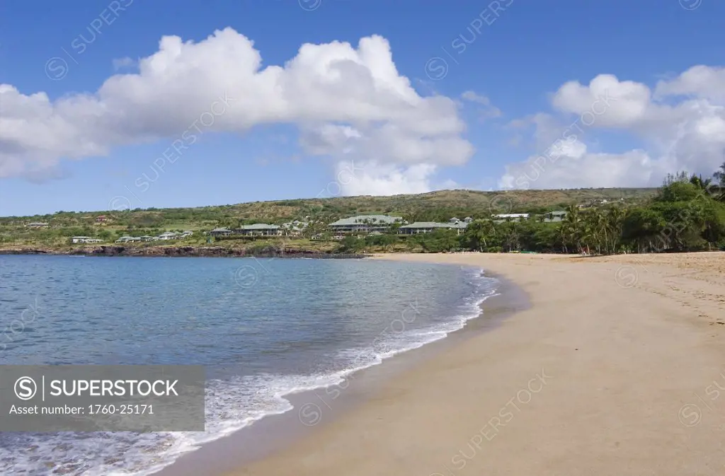 Hawaii, Lanai, Manele Bay Beach Park and Resort, Long stretch of tropical beach.