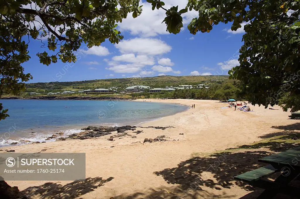 Hawaii, Lanai, Manele Bay Beach Park and Resort, Long stretch of tropical beach