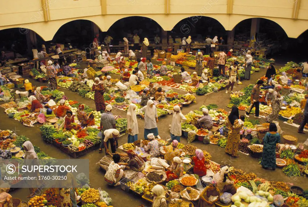 Malaysia, Kota Bahru, overview of indoor vegetable market, vendor stalls. NO MODEL RELEASE
