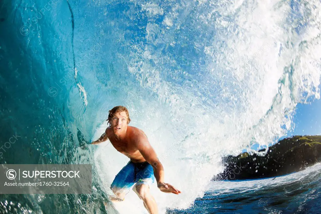 Hawaii, Maui, Kapalua, Professional Surfer Kevin Sullivan Rides A Wave At Honolua Bay. Editorial Use Only.