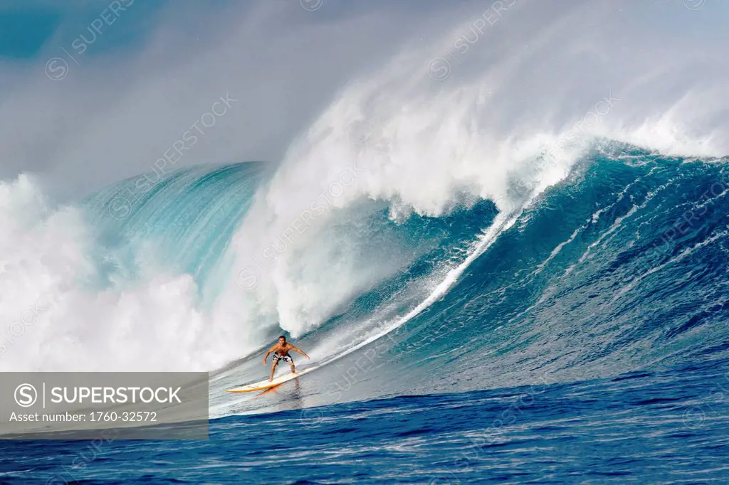 Hawaii, Maui, Peahi, Surfer Rides A Giant Wave At Peahi Also Know As Jaws. Editorial Use Only.