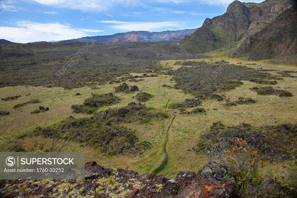 Hawaii, Maui, Haleakala, The Hiking Trail Through The Volcanic Crater.