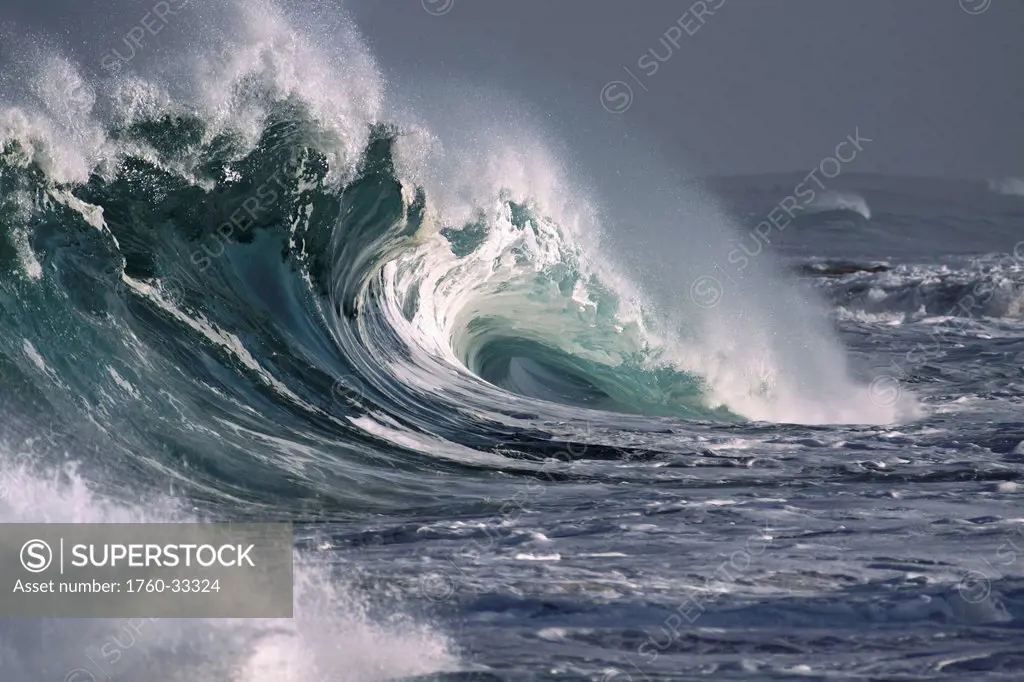 Hawaii, Big Powerful Wave Break.