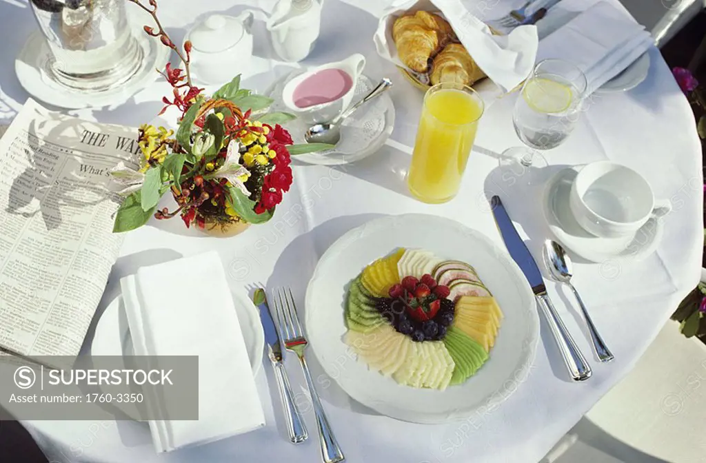California, Los Angeles, Hotel Bel-Air, Breakfast on patio, Detail of meal on clean white table