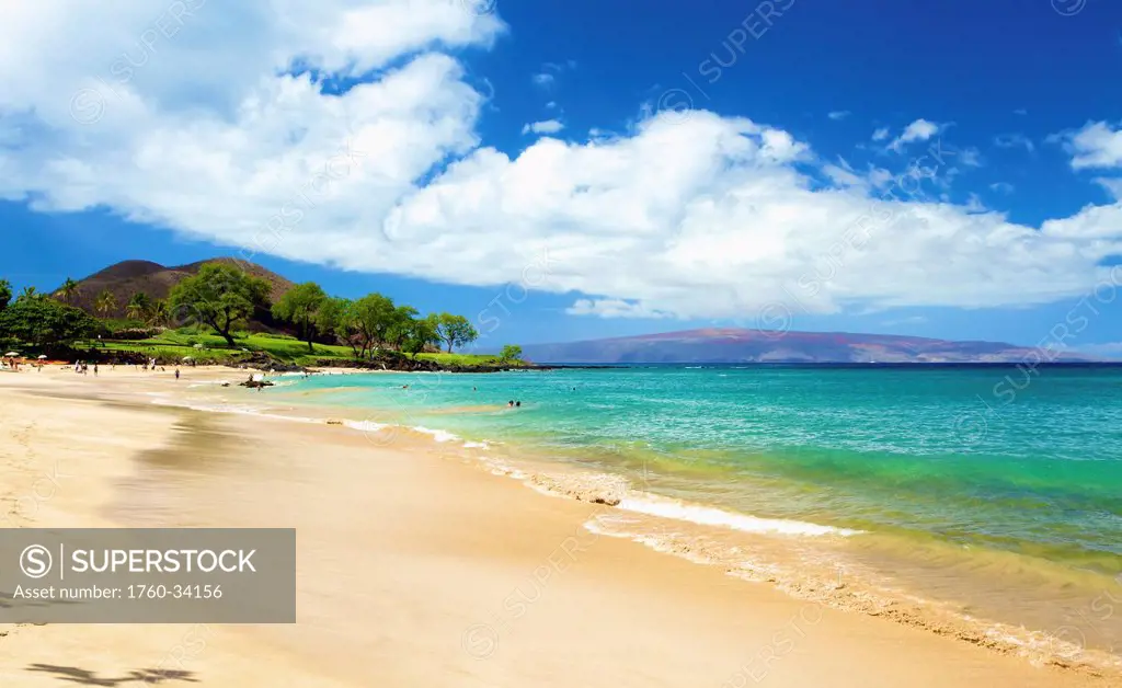 Beach on the coastline of an hawaiian island; Hawaii, United States of America