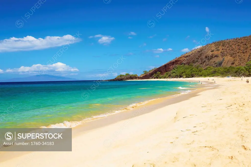A beach along the coastline of an hawaiian island; Hawaii, United States of America