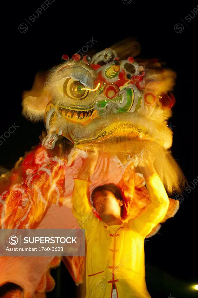 Hawaii, Oahu, Chinatown, Chinese New Year Lion Dance with blurred action A73C