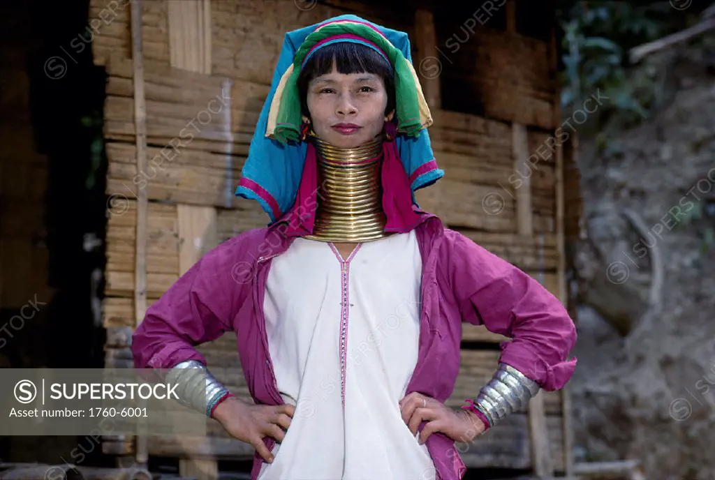 Thailand, Ban Mai, Padwn Hill Tribe woman w/ neck rings B1814