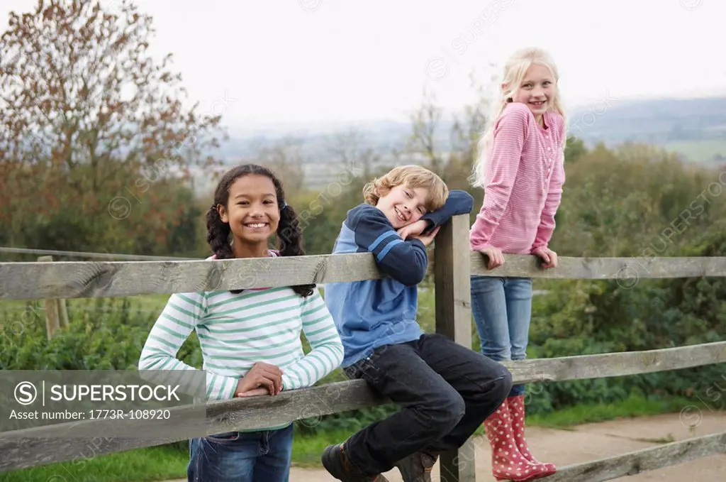 Children on fence