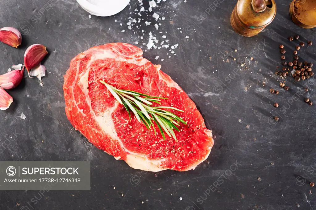 Sirloin steak, uncooked, close-up
