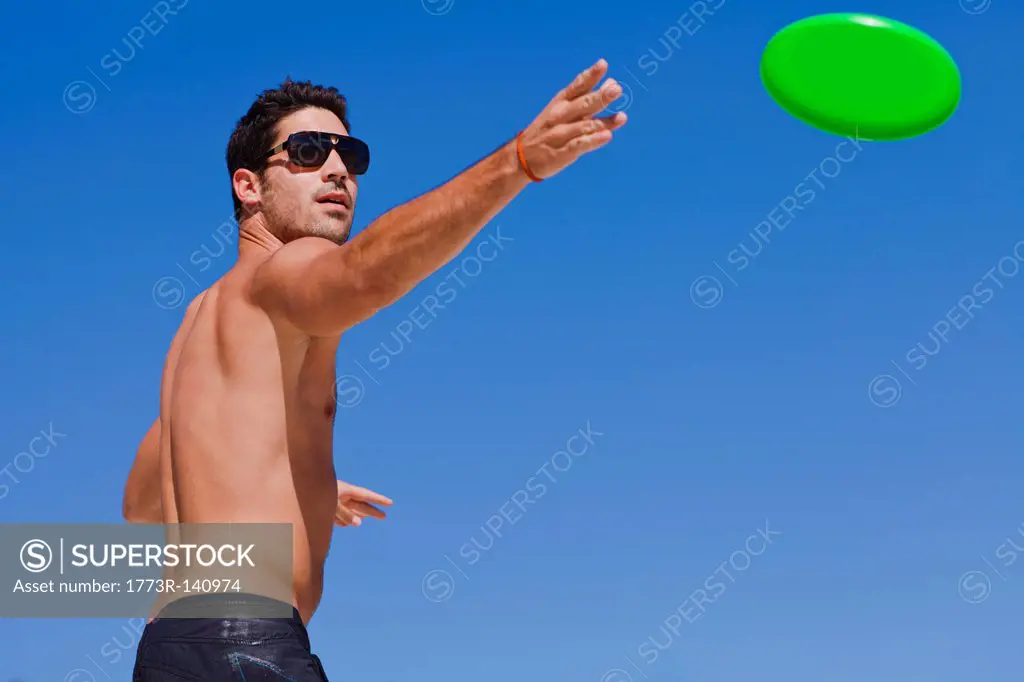 Man throwing a frisbee