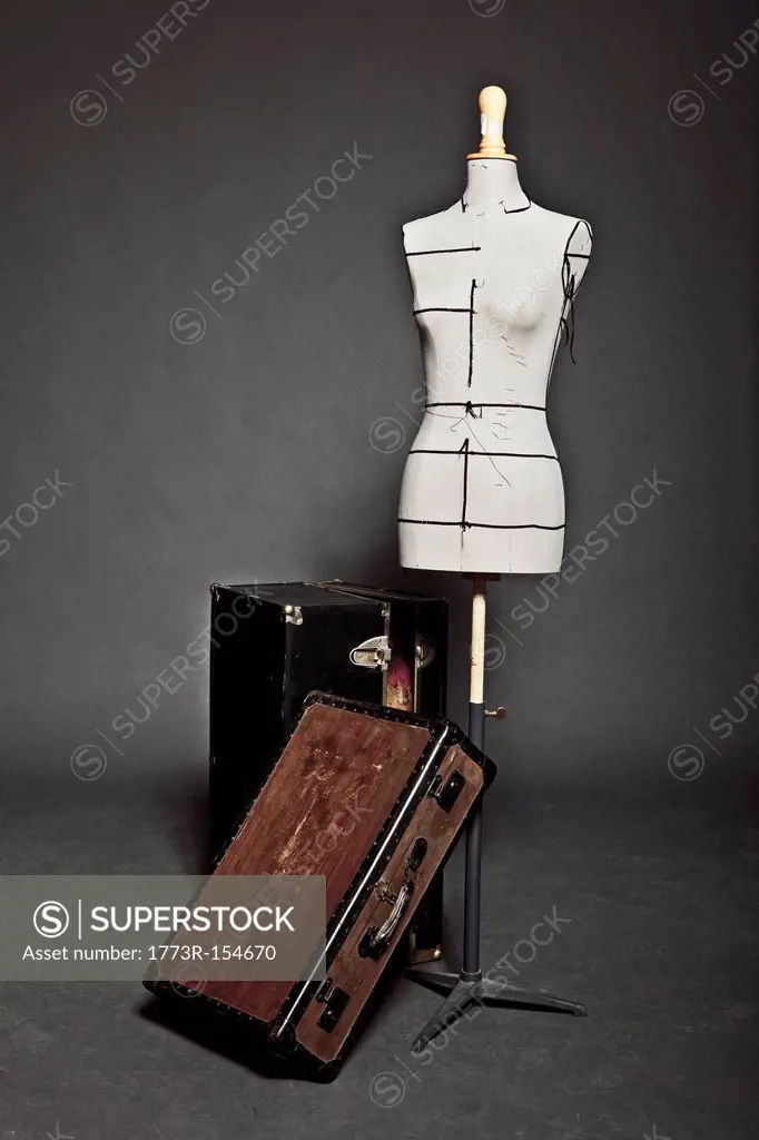 Mannequin and vintage trunks