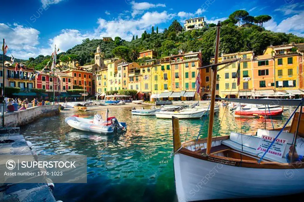 Italy, Liguria, Portofino, Low angle view of inner harbor