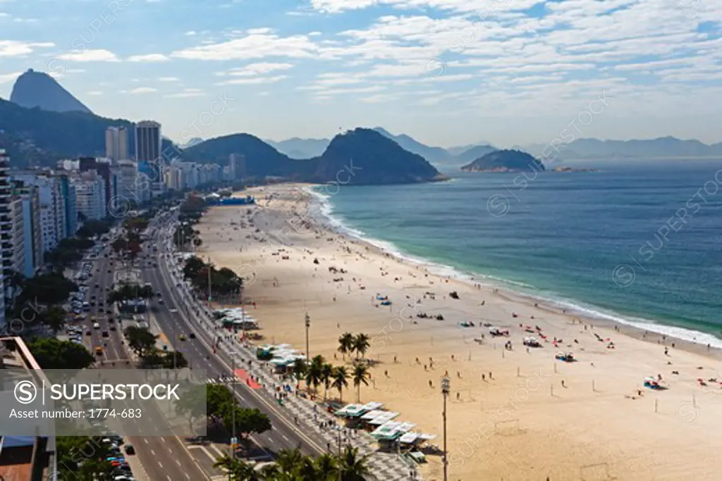 Brazil, Rio de Janeiro, Copacabana Beach, Elevated view