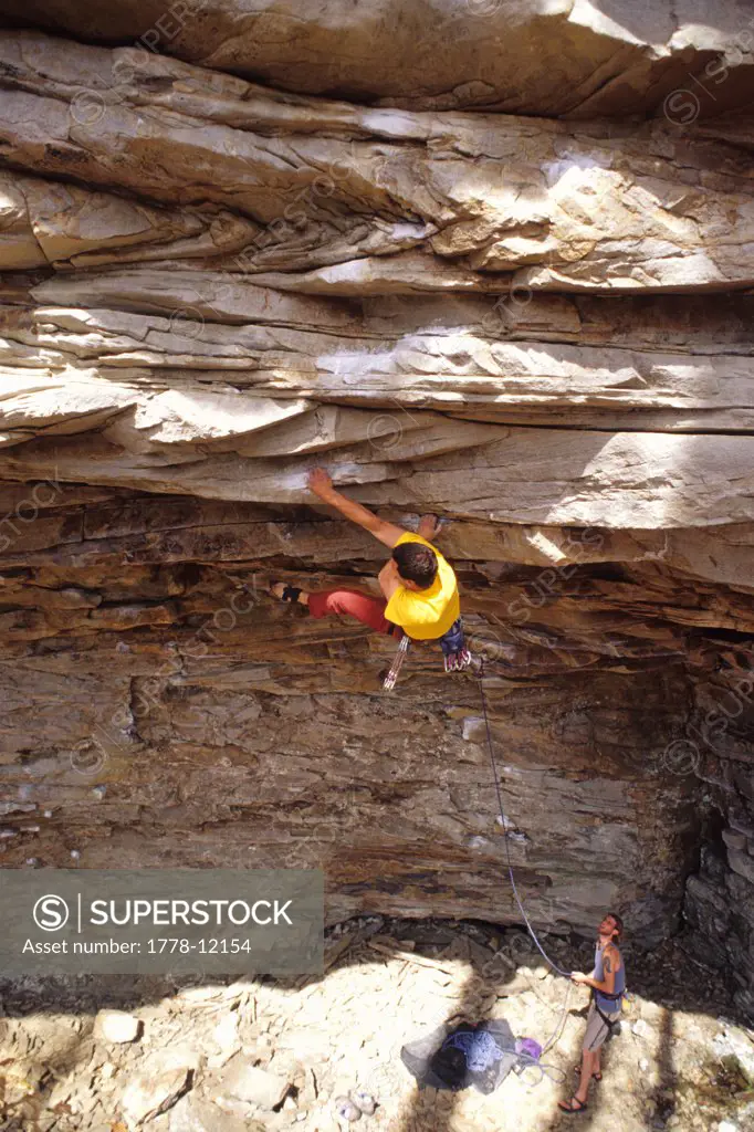 Male climber on steep sandstone in Little River Canyon, Alabama