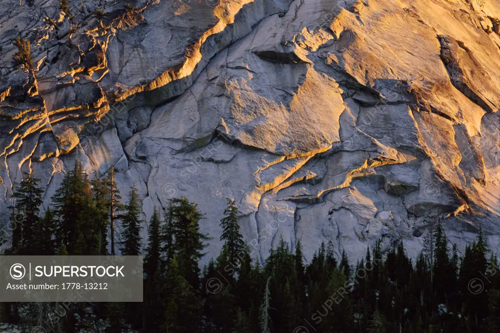 Glaciar carved dome in Yosemite, tight telephoto